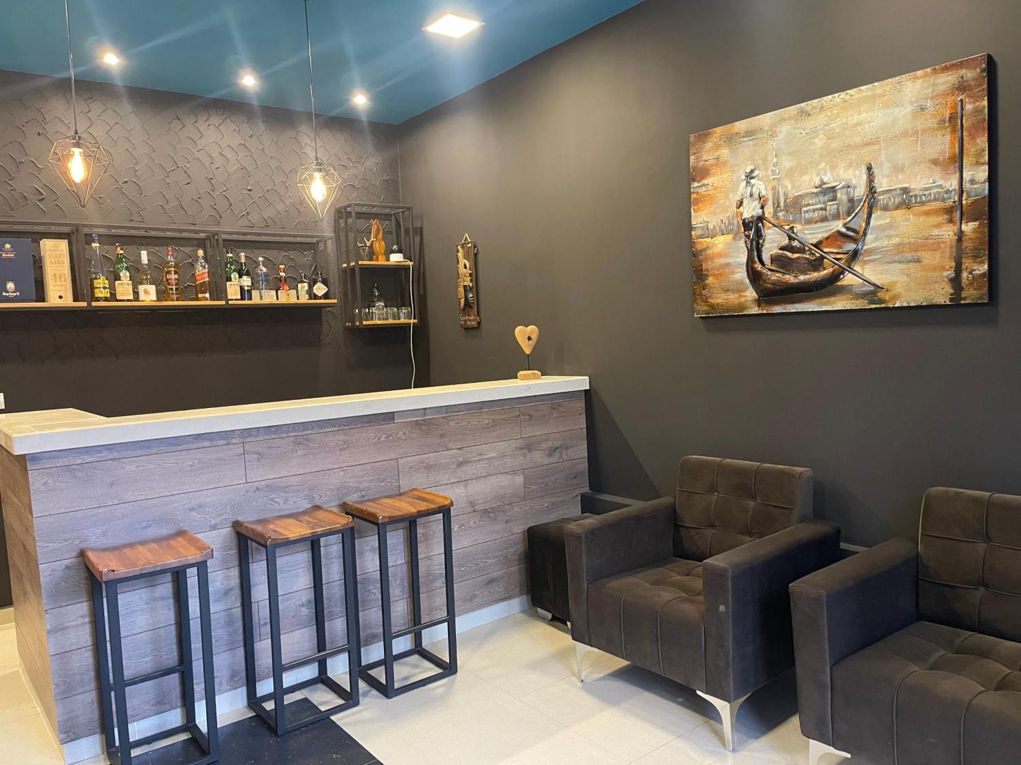Ora Apartament Pogradec Esterno foto