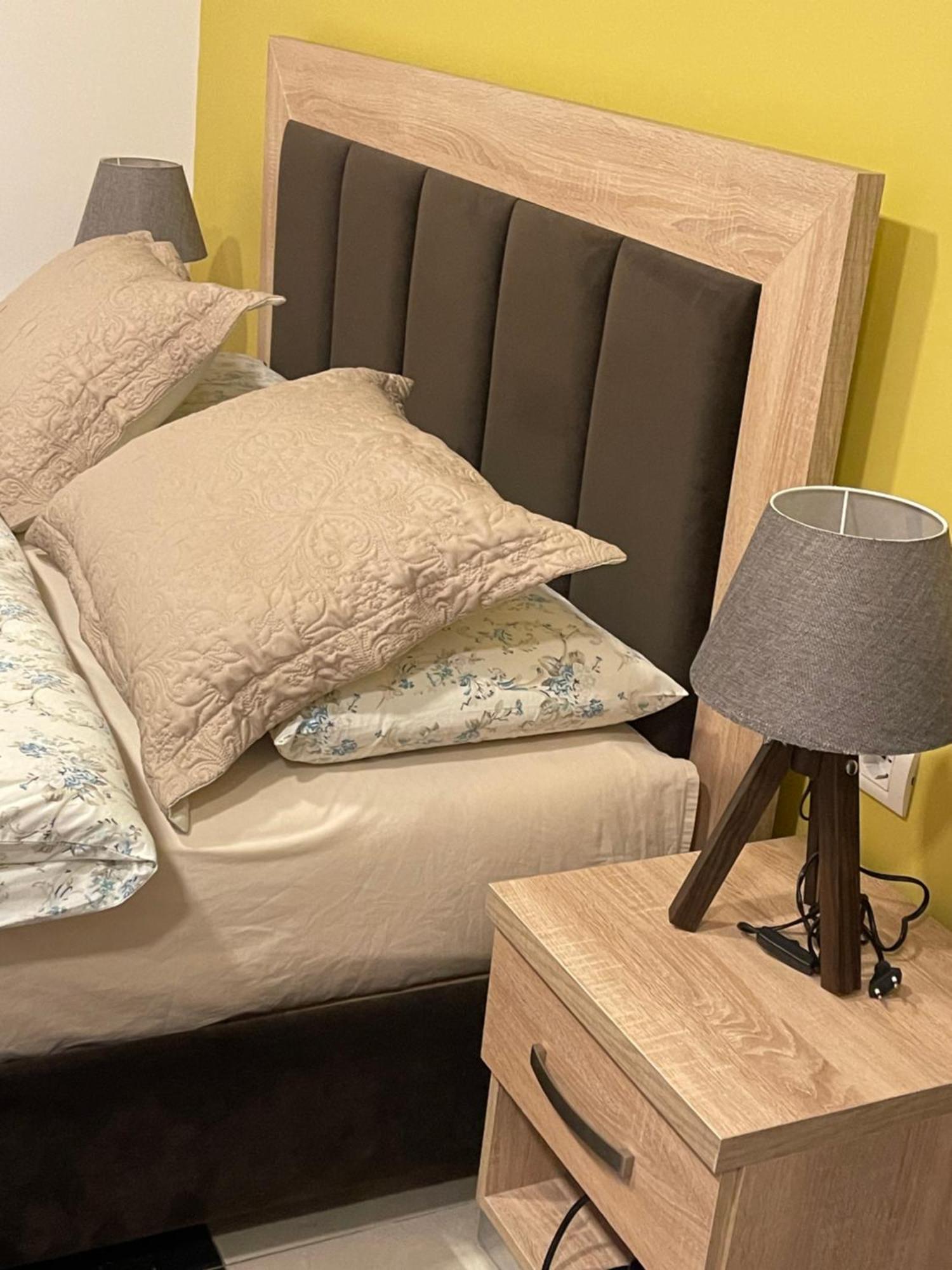 Ora Apartament Pogradec Esterno foto